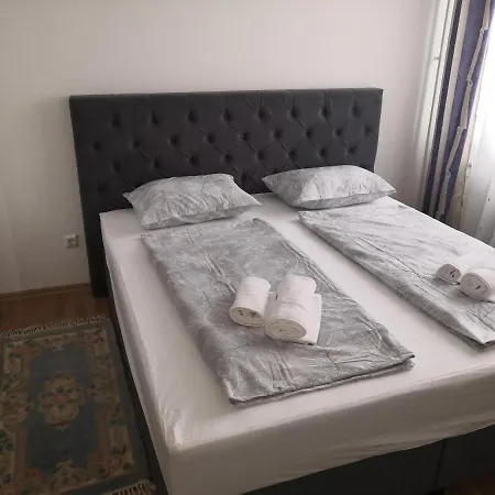 Apartman Deni Travnik Exterior photo